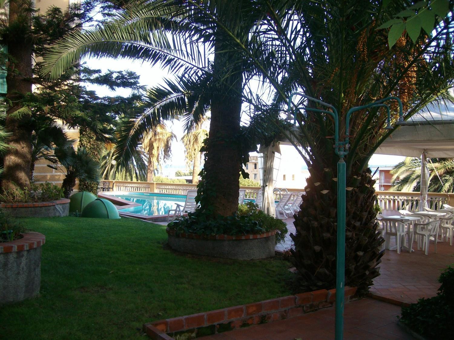Hotel Miramare Imperia Exterior foto